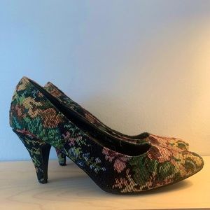 ALDO | Floral tapestry heels